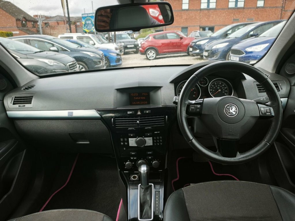 Vauxhall Astra 1.8L Design YK58WUH Blue #6