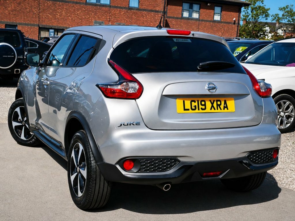 Nissan Juke 1.6L Bose Personal Edition LG19XRA Silver #2