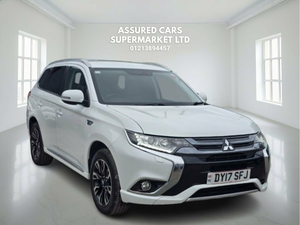 Mitsubishi Outlander 2L Kotu DY17SFJ White #4