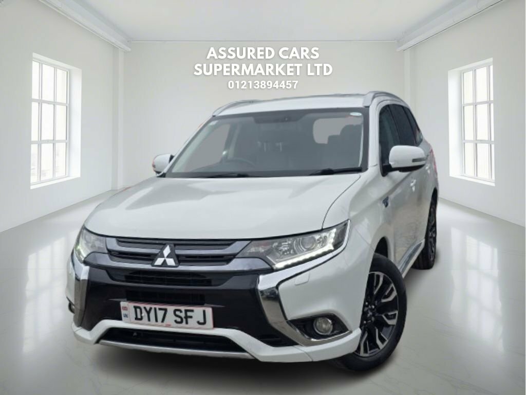 Mitsubishi Outlander 2L Kotu DY17SFJ White #2