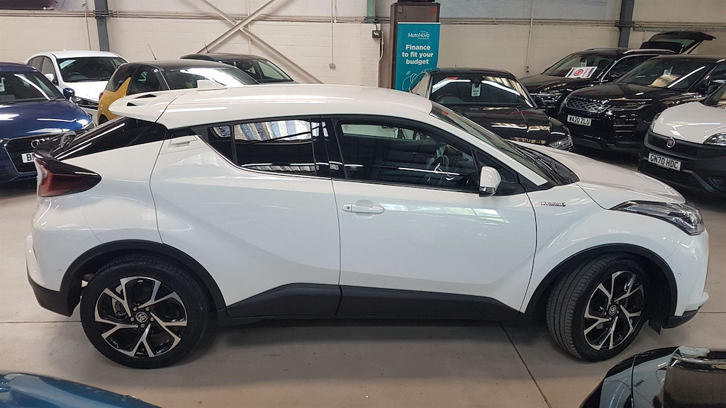 Toyota C-Hr 1.8 Vvt-h Design Cvt Euro 6 Ss White #3