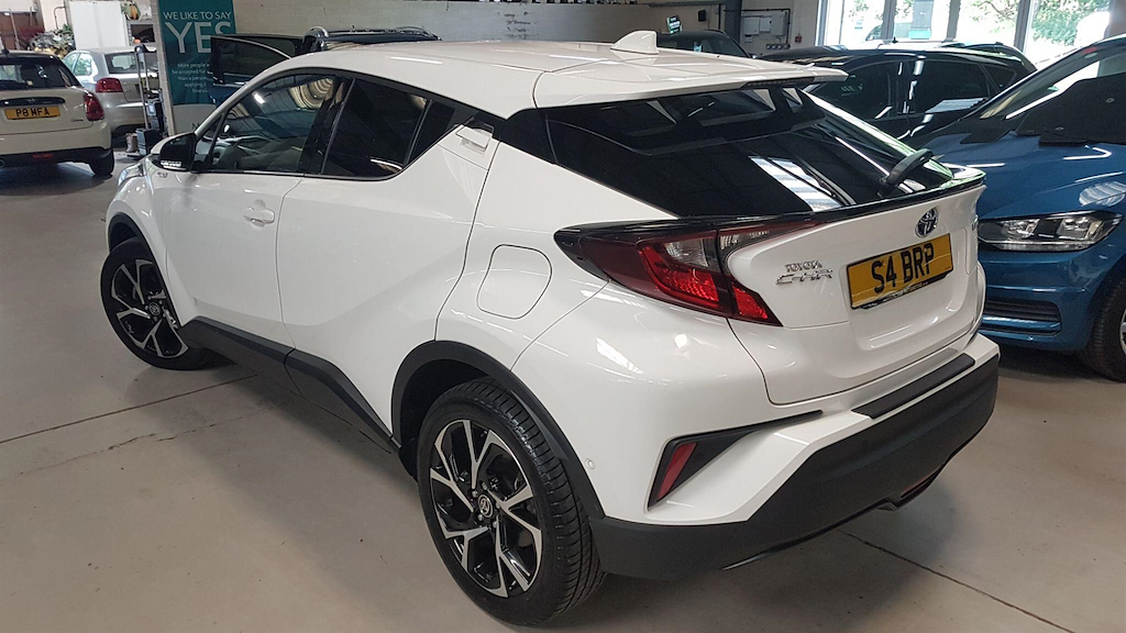 Toyota C-Hr 1.8 Vvt-h Design Cvt Euro 6 Ss White #6