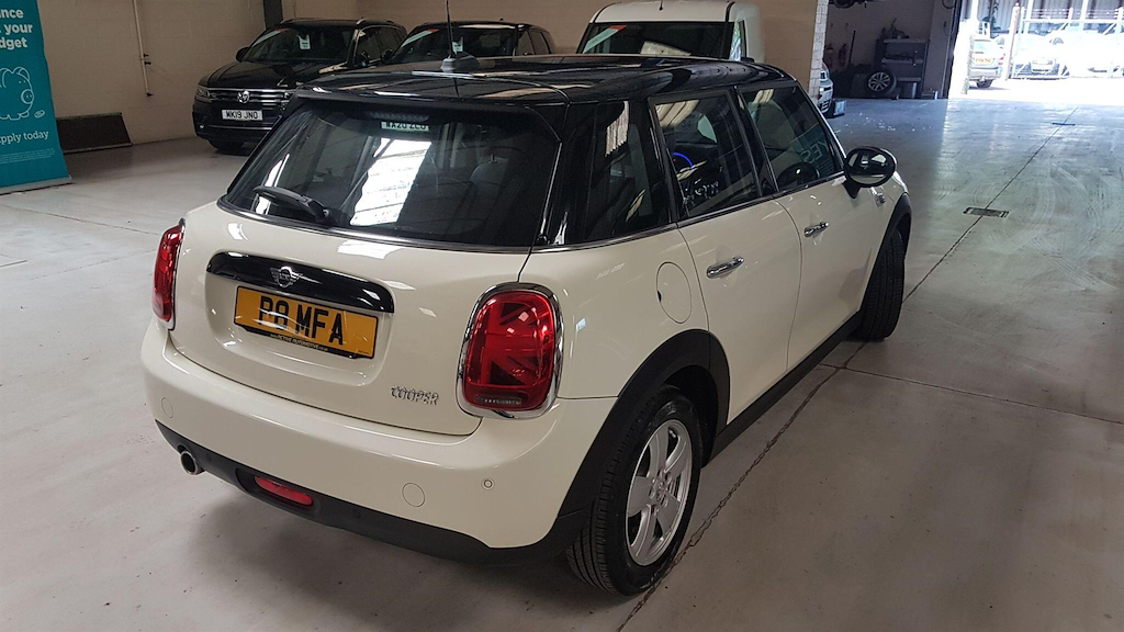 Mini Hatch 1.5 Cooper Euro 6 Ss P8MFA White #4