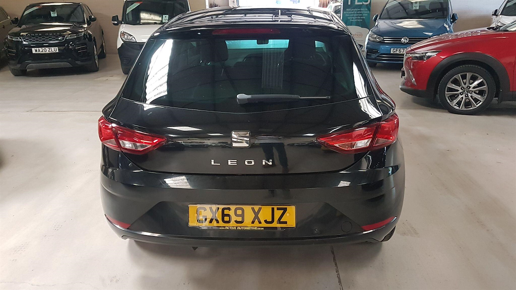 Seat Leon 1.0 Tsi Se Dynamic Euro 6 Ss GX69XJZ Black #5