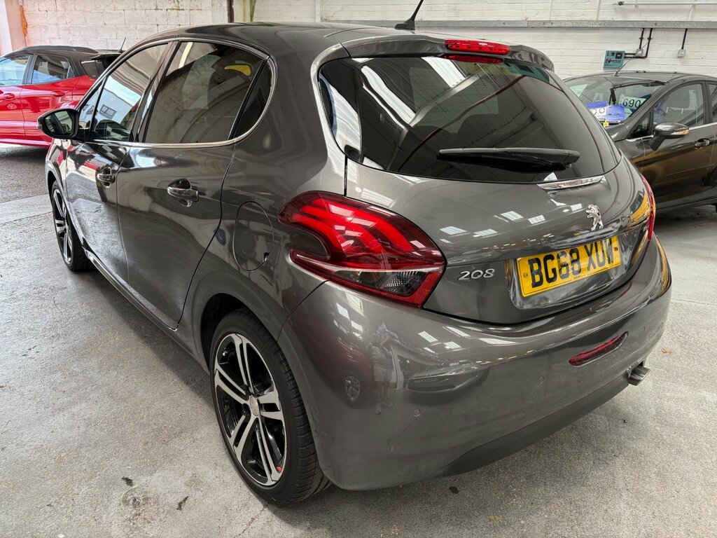 Peugeot 208 1.2 Puretech Gpf Gt Line Hatchback Manu BG68XUW Grey #4