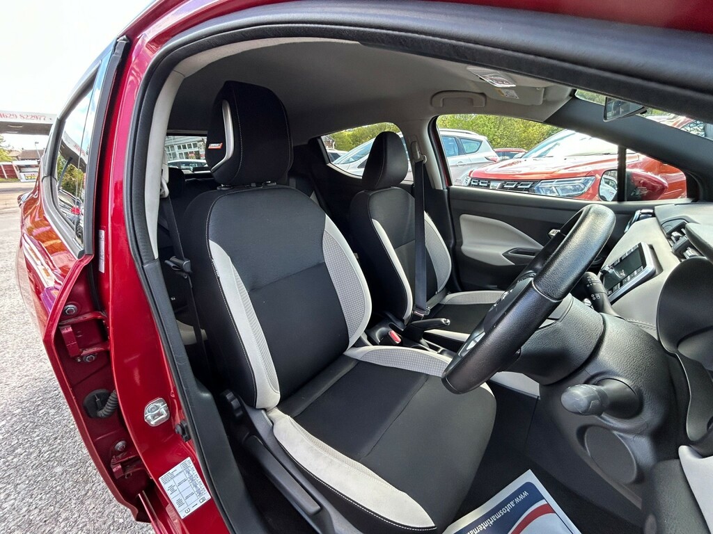 Nissan Micra 1.0 Ig-t Tekna BJ22XFM Red #6