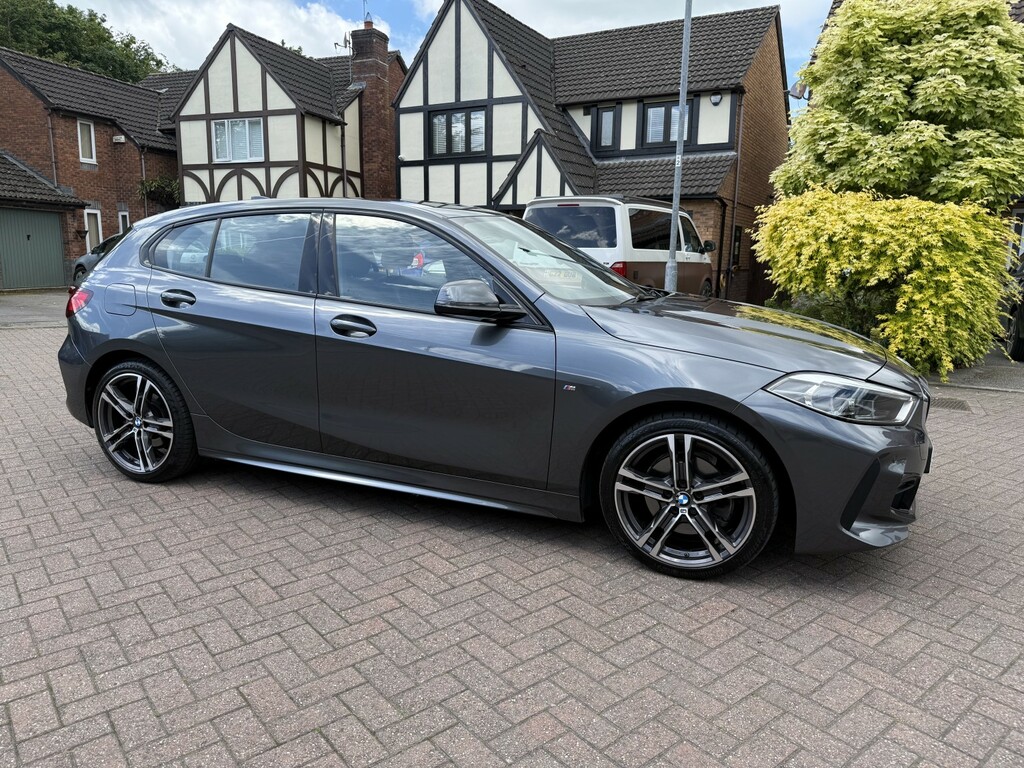 BMW 1 Series Hatchback 1.5 118I M Sport 202171 YC71WMK Grey #2