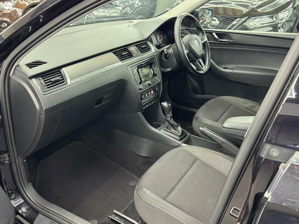 Skoda Rapid Spaceback Se Tdi Cr Dsg White #10