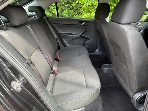 Skoda Rapid Se Tsi Black #4