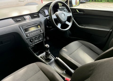 Skoda Rapid Se Tsi Black #2
