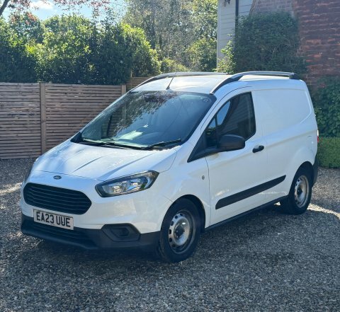 Ford Transit Courier Base Tdci EA23UUE White #4
