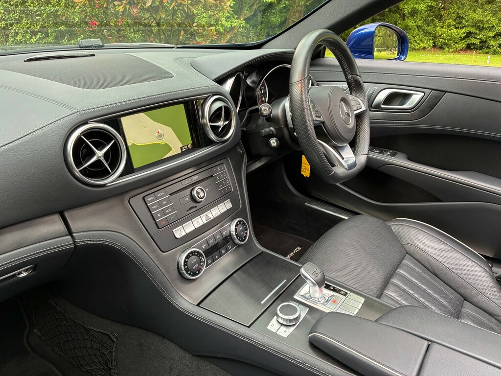 Mercedes-Benz SL Class Amg Line Black #12