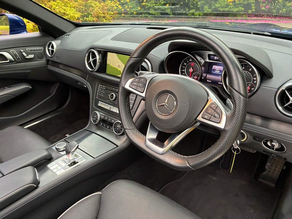 Mercedes-Benz SL Class Amg Line Black #16