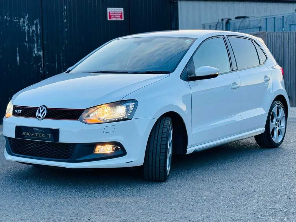 Volkswagen Polo Hatchback White #4