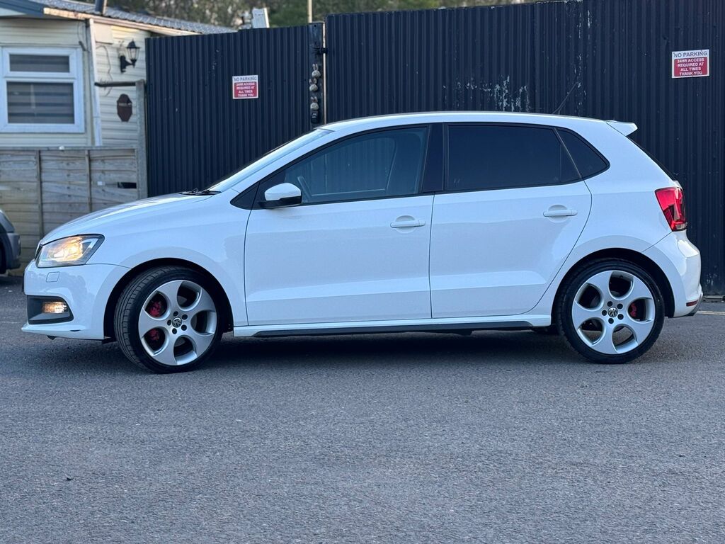 Volkswagen Polo Hatchback White #5