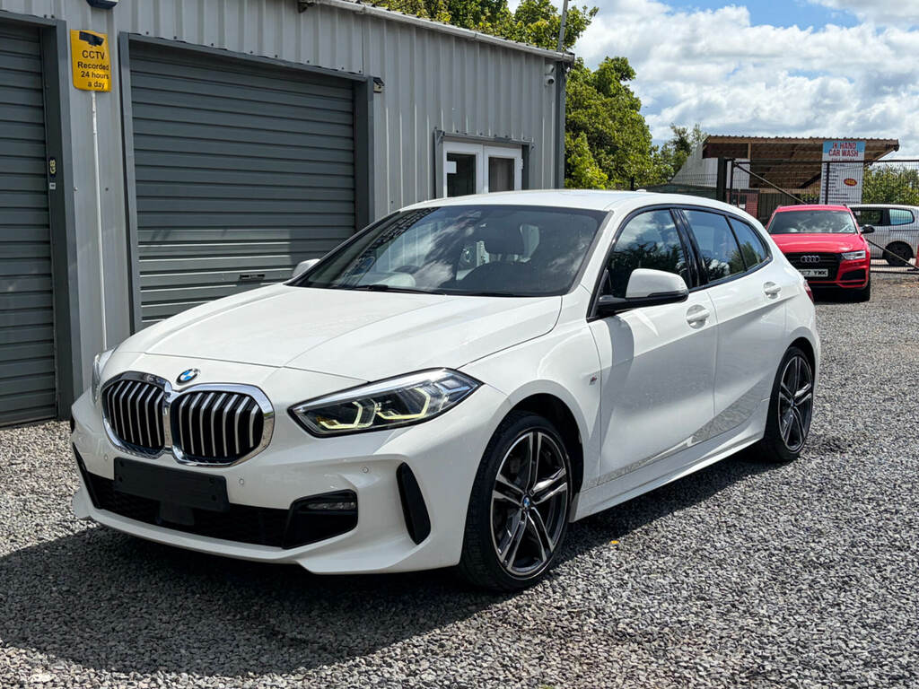 BMW 1 Series 116D M Sport PE69ZSK White #5