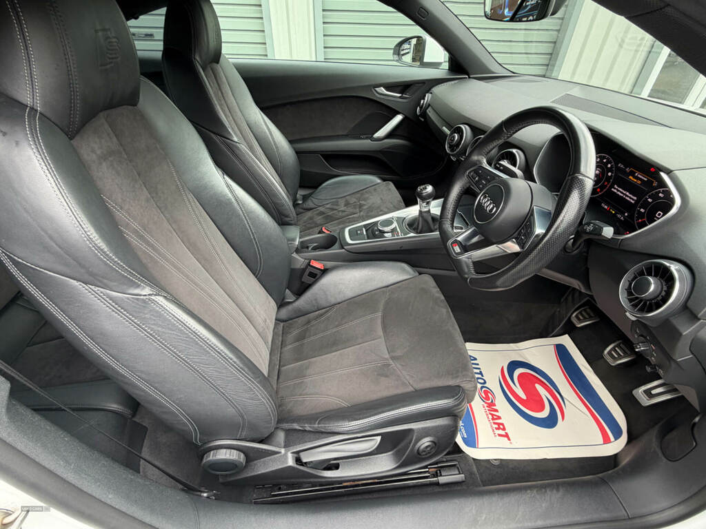 Audi TT 1.8T Fsi S Line SC66JGY White #6