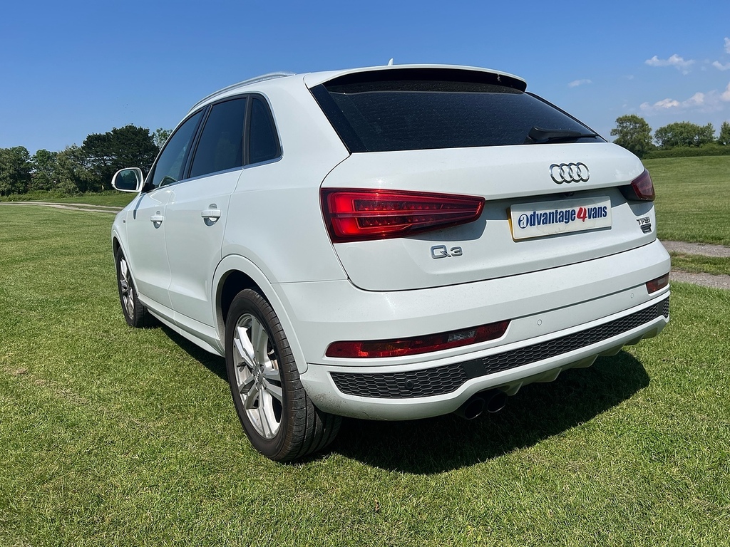Audi Q3 Tfsi S Line Quattro WX19MGZ White #6