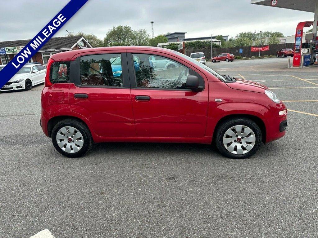 Fiat Panda 1.2L Pop PE17YRD Red #4