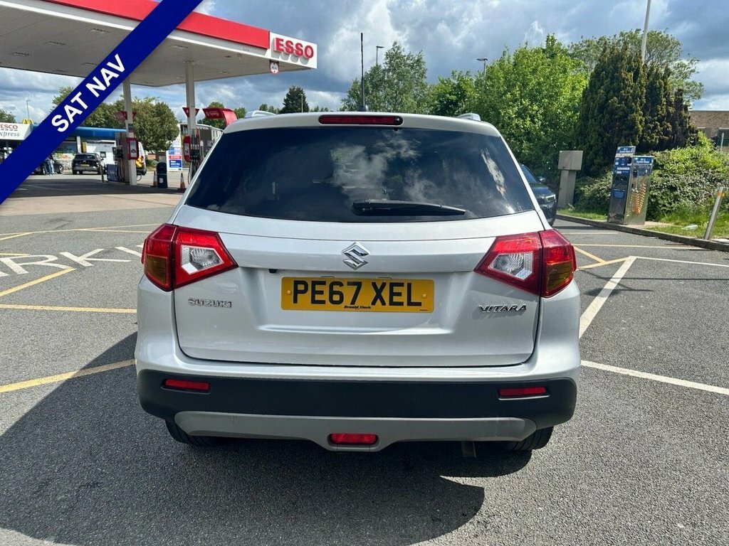 Suzuki Vitara 1L Sz-t PE67XEL Silver #6