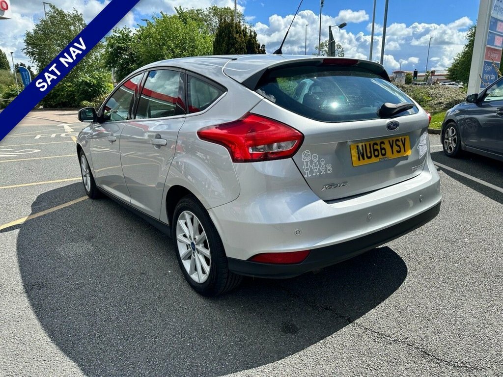 Ford Focus 1L Titanium NU66YSY Silver #5