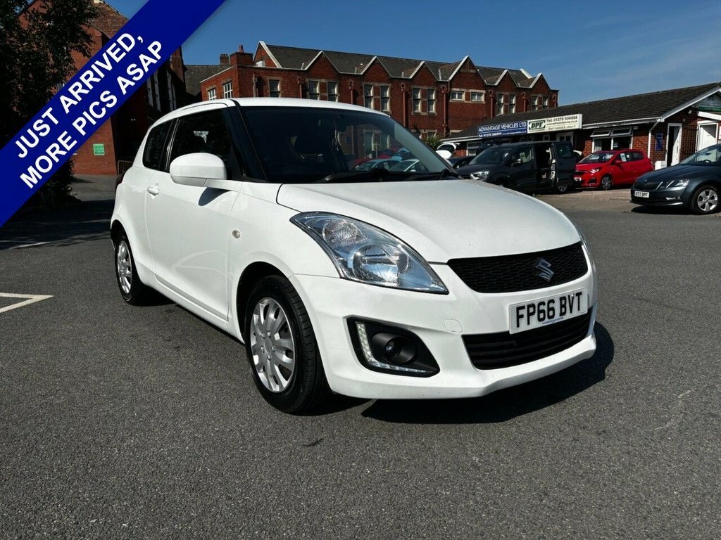 Suzuki Swift Hatchback White
