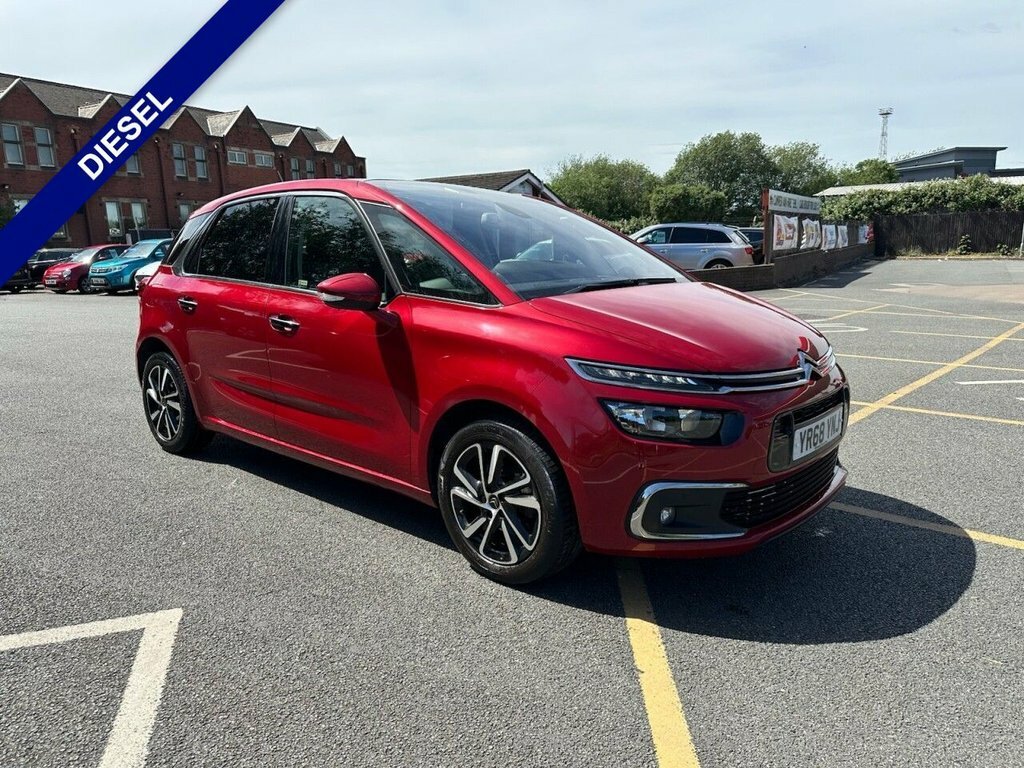 Citroen C4 Picasso Mpv Red