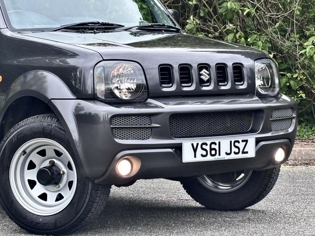 Suzuki Jimny 2012 12 1.3 White #20
