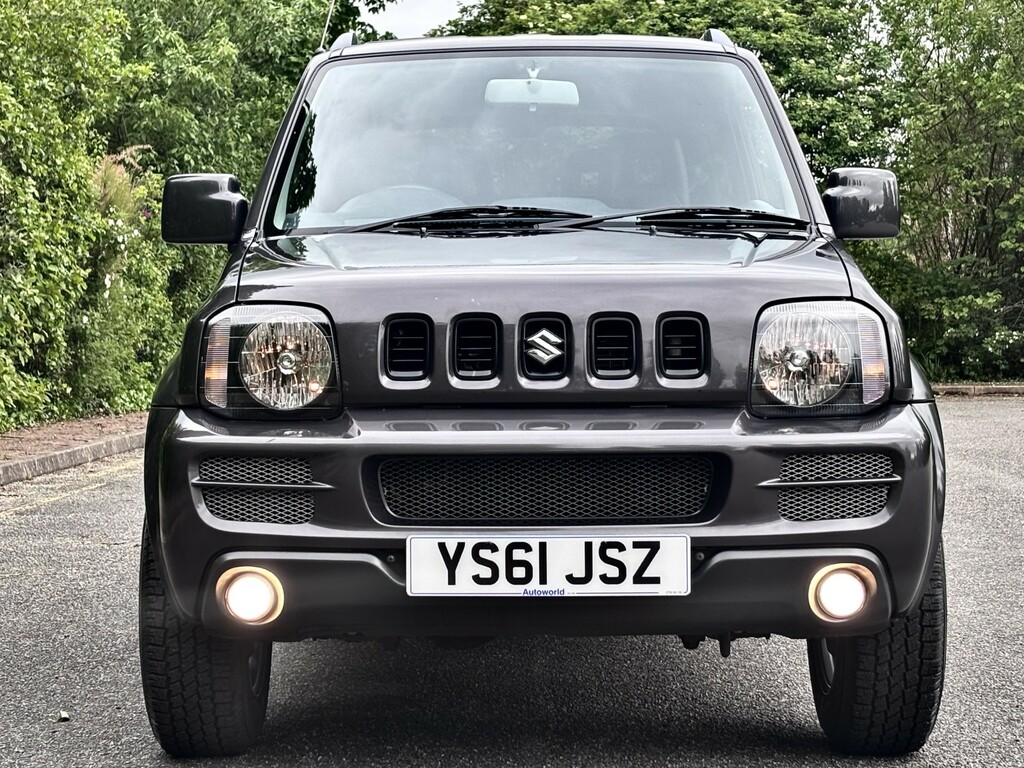 Suzuki Jimny 2012 12 1.3 White #5