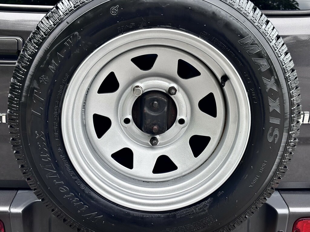 Suzuki Jimny 2012 12 1.3 White #33