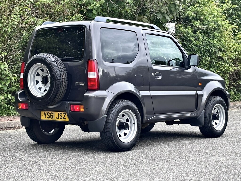 Suzuki Jimny 2012 12 1.3 White #14