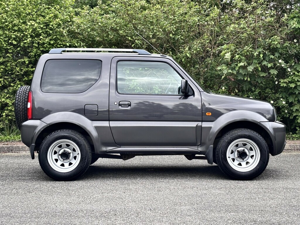 Suzuki Jimny 2012 12 1.3 White #3