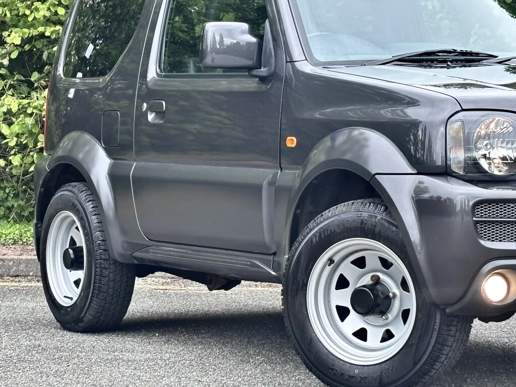 Suzuki Jimny 2012 12 1.3 White #26