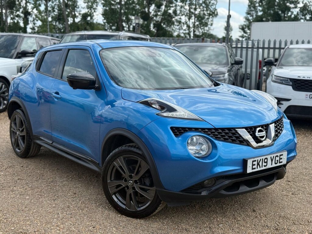 Nissan Juke Tekna Xtronic Blue