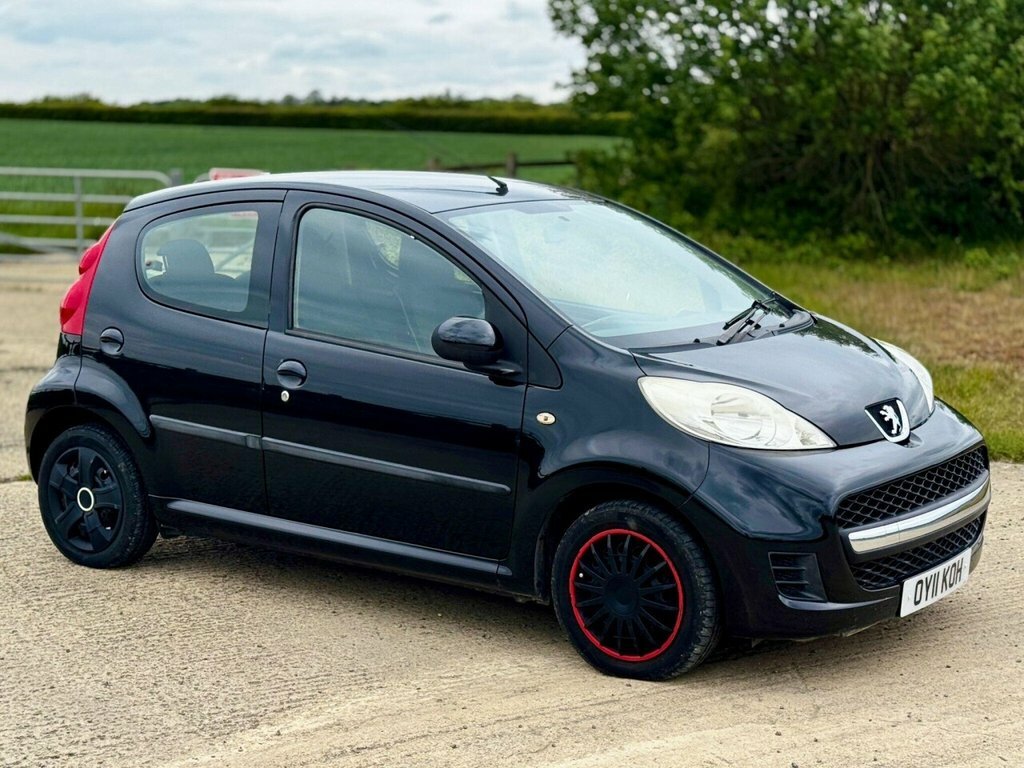 Peugeot 107 Hatchback OY11KOH Black #3