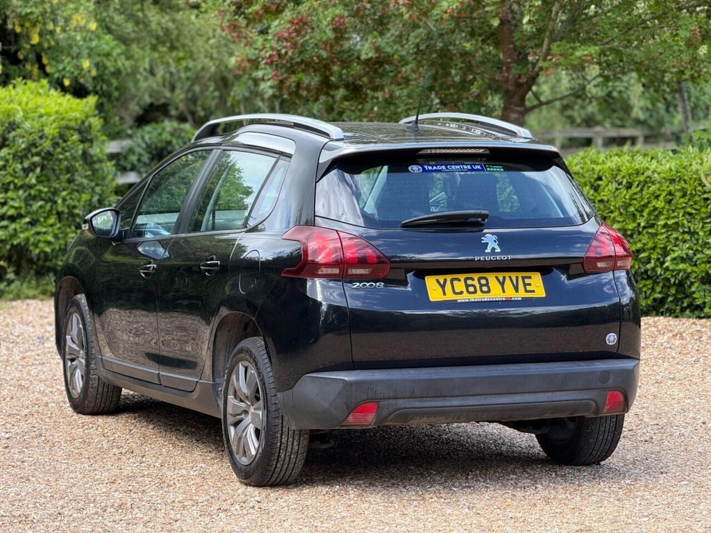 Peugeot 2008 Suv YC68YVE Black #4