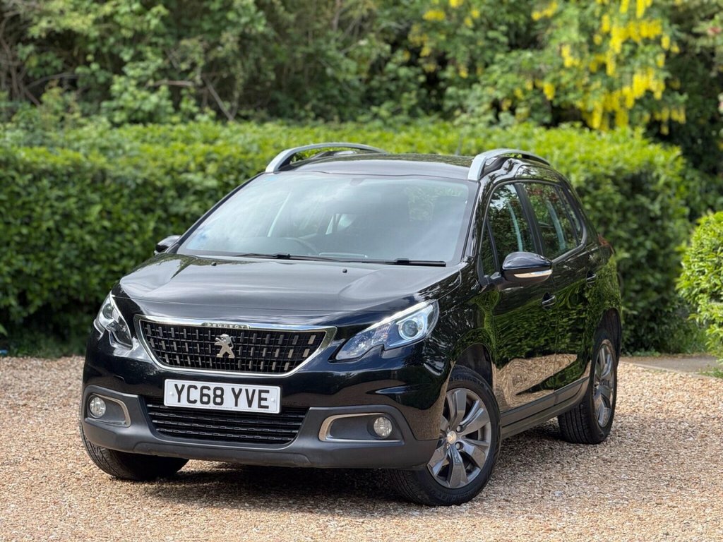 Peugeot 2008 Suv YC68YVE Black #3