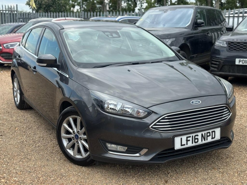 Ford Focus Hatchback LF16NPD Grey