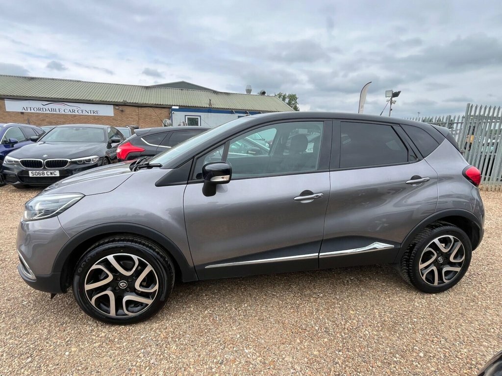 Renault Captur Suv HK66UJX Grey #3