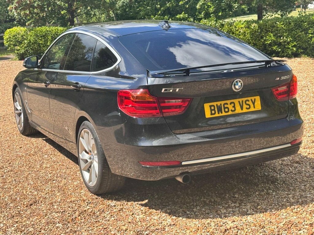 BMW 3 Series Gran Turismo Petrol White #10
