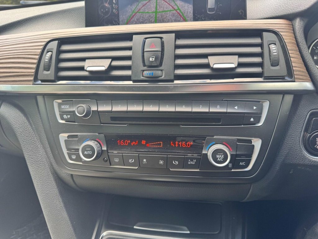 BMW 3 Series Gran Turismo Petrol White #28
