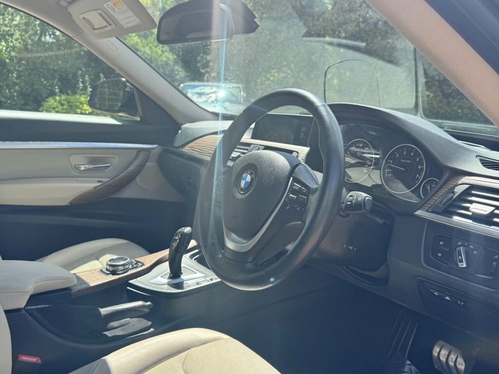 BMW 3 Series Gran Turismo Petrol White #14