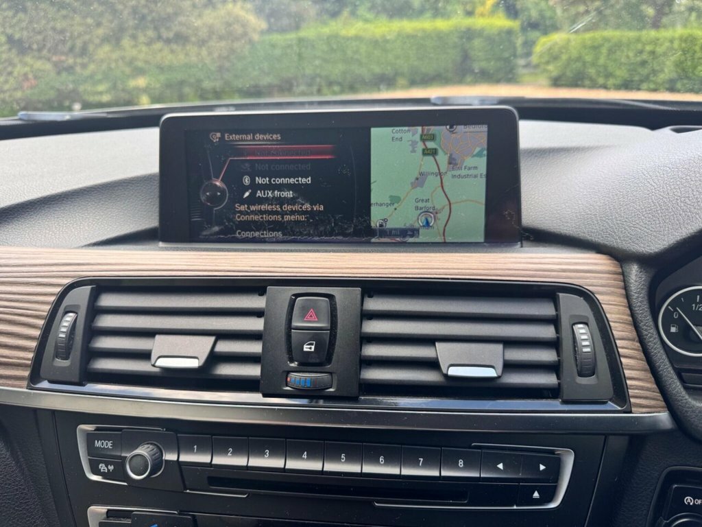 BMW 3 Series Gran Turismo Petrol White #35