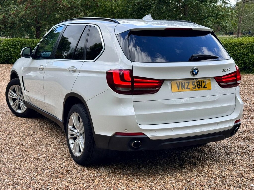 BMW X5 Suv VNZ5812 White #4