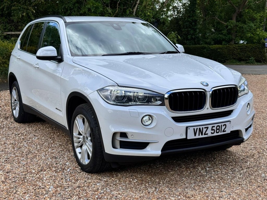 BMW X5 Suv VNZ5812 White #6