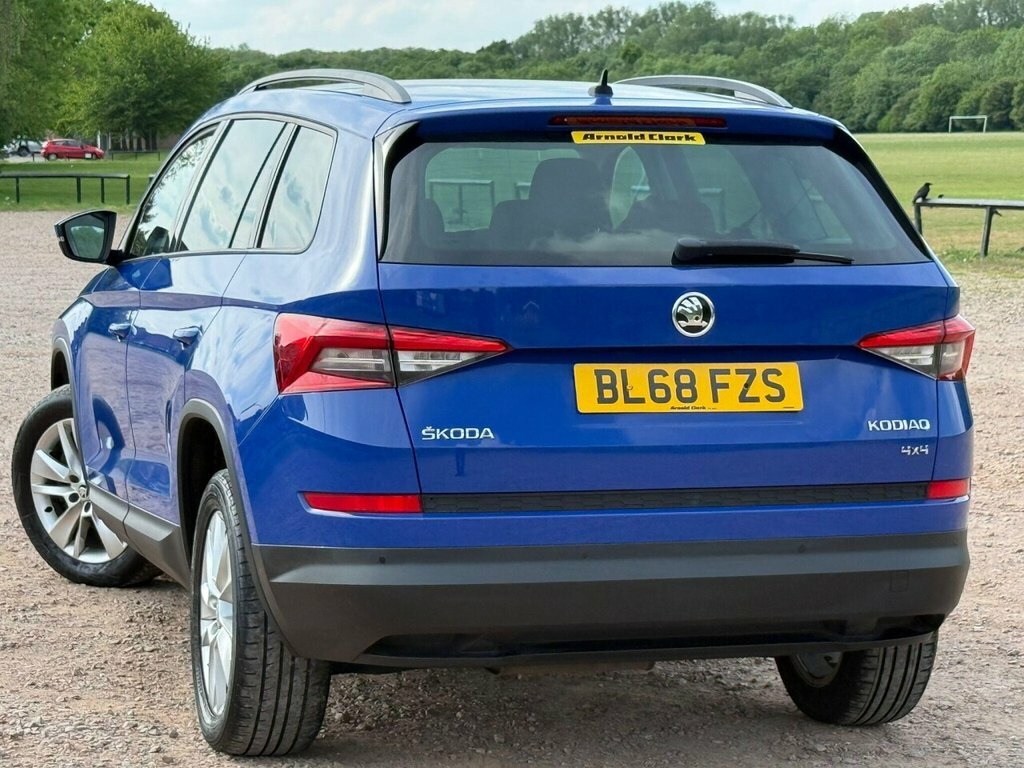 Skoda Kodiaq Suv BL68FZS Blue #4