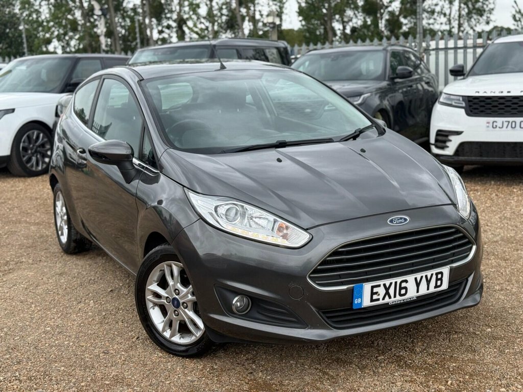 Ford Fiesta Hatchback Grey