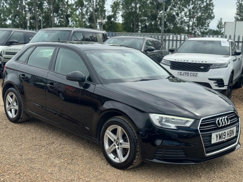 Audi A3 Sportback Tfsi Se Technik YM19HBN Black #5