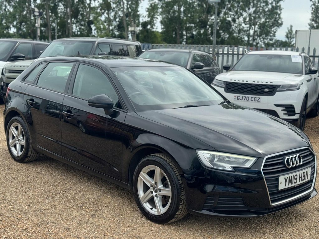 Audi A3 Sportback Tfsi Se Technik YM19HBN Black #6