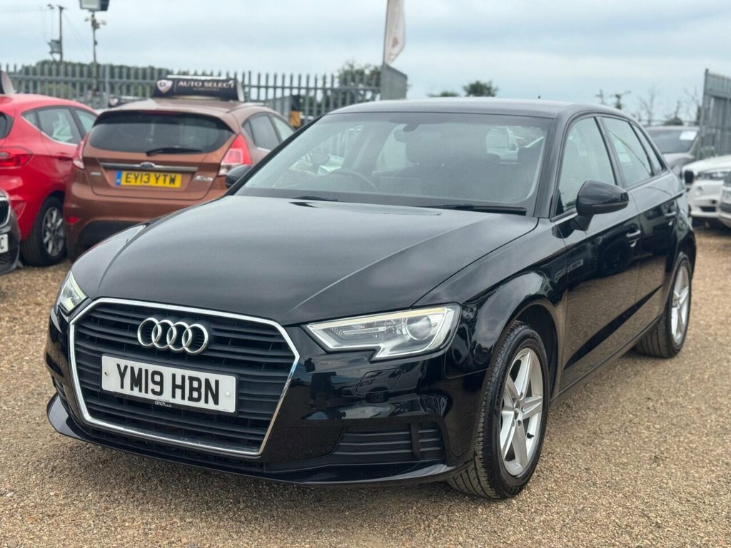 Audi A3 Sportback Tfsi Se Technik YM19HBN Black #3